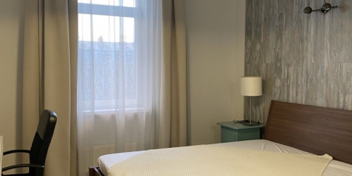 4-комн квартира Детская ул. ,  д. 18