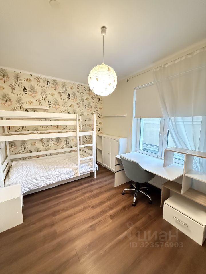 Аренда 3-комн квартиры на вторичном рынке Московский проспект, 73к5