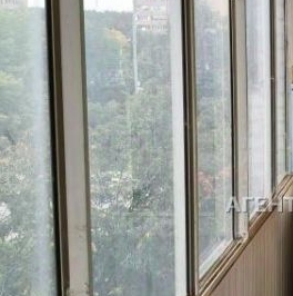 Продажа 4-комн квартиры на вторичном рынке 1-й кв-л, 5-й мкр,  д. 8