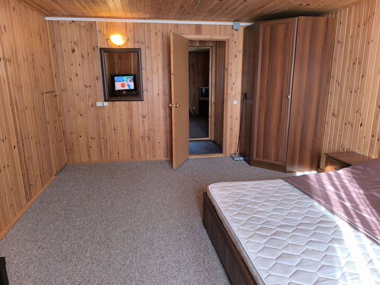 Продажа дома Лебяжье тер., улица 12-я Озерная, 15