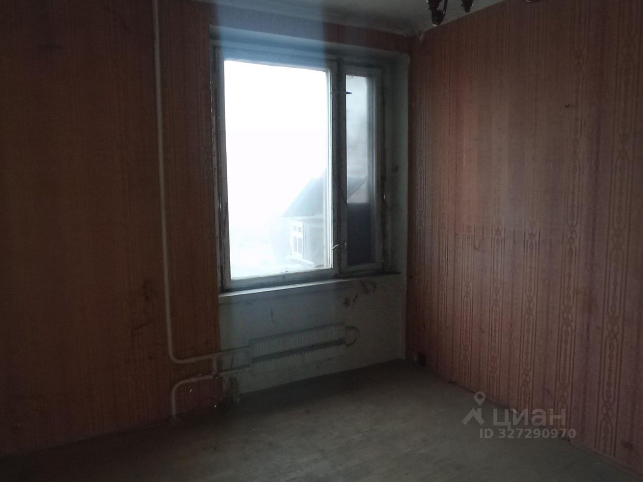 Продажа 2-комн квартиры на вторичном рынке Радужная улица, 5К2