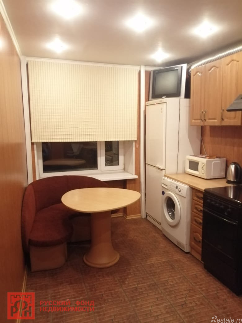 Продажа 2-комн квартиры на вторичном рынке Выборг г., Московский просп.,  д. 4