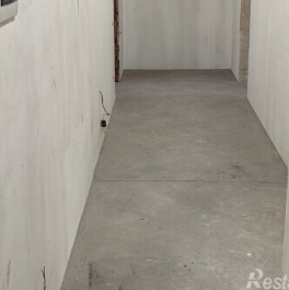 Продажа 2-комн квартиры на вторичном рынке Карташихина улица,  д. 19