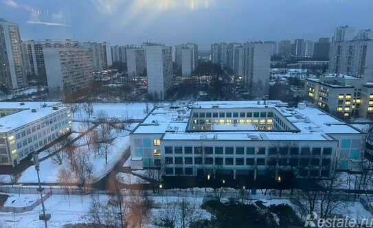 Продажа 2-комн квартиры на вторичном рынке ул Новоорловская,  д. 8,  к. 2