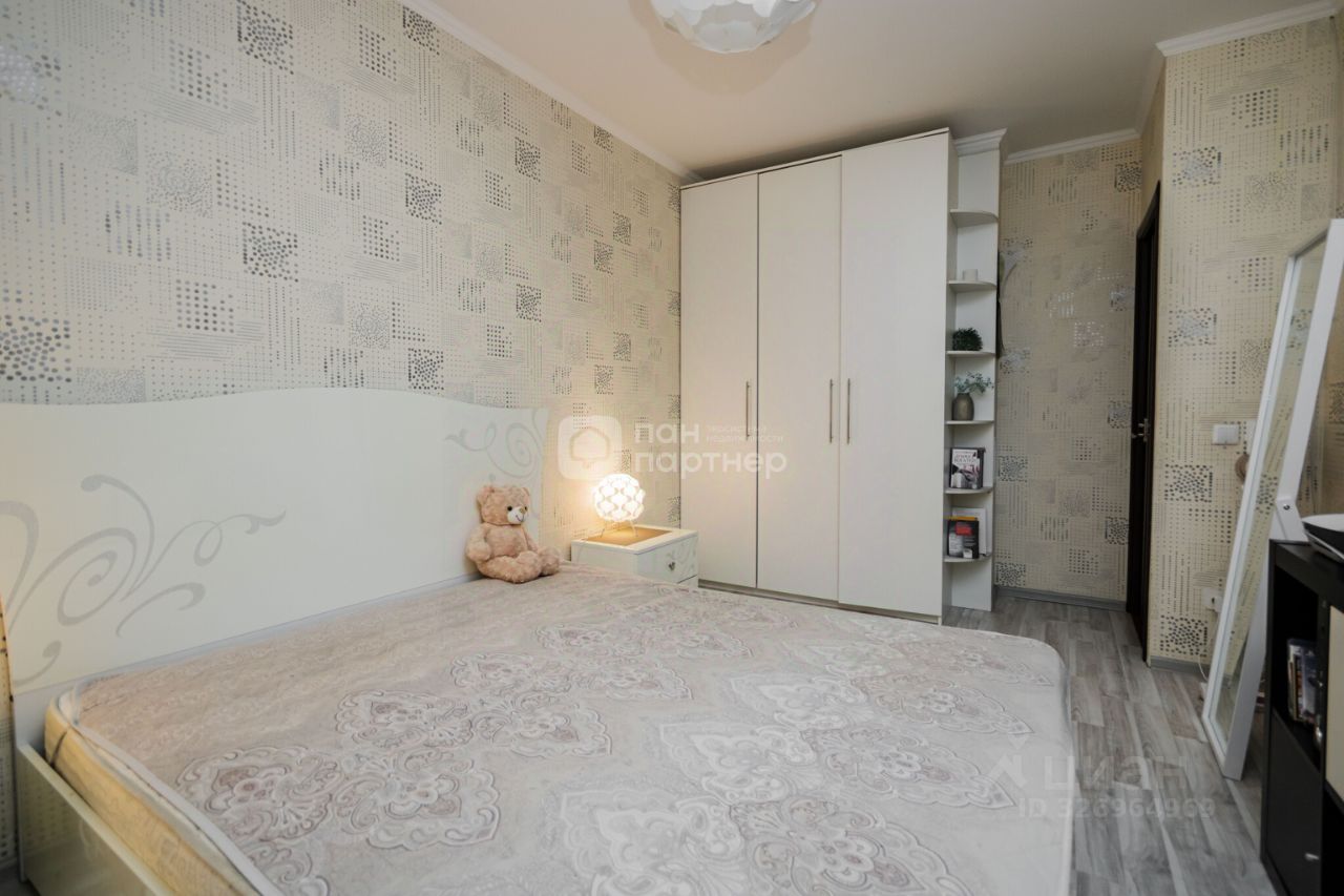 Продажа 2-комн квартиры на вторичном рынке Мурино, площадь Привокзальная, 5Ак1