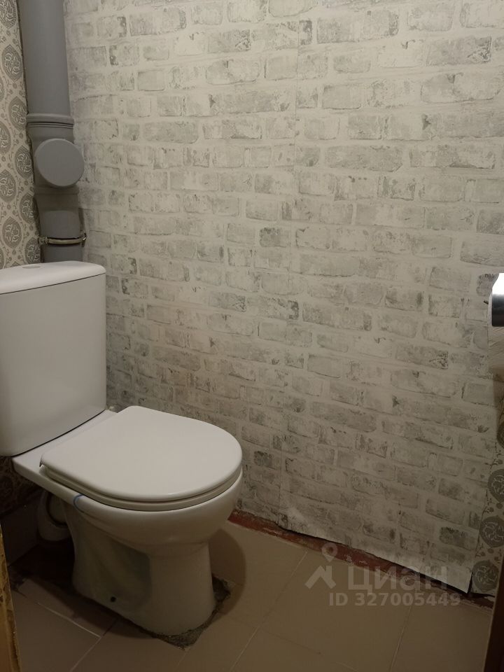 Продажа комнаты Лахтинская улица, 28