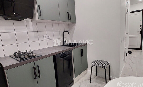 Продажа 1-комн квартиры на вторичном рынке ул Снежная,  д. 1