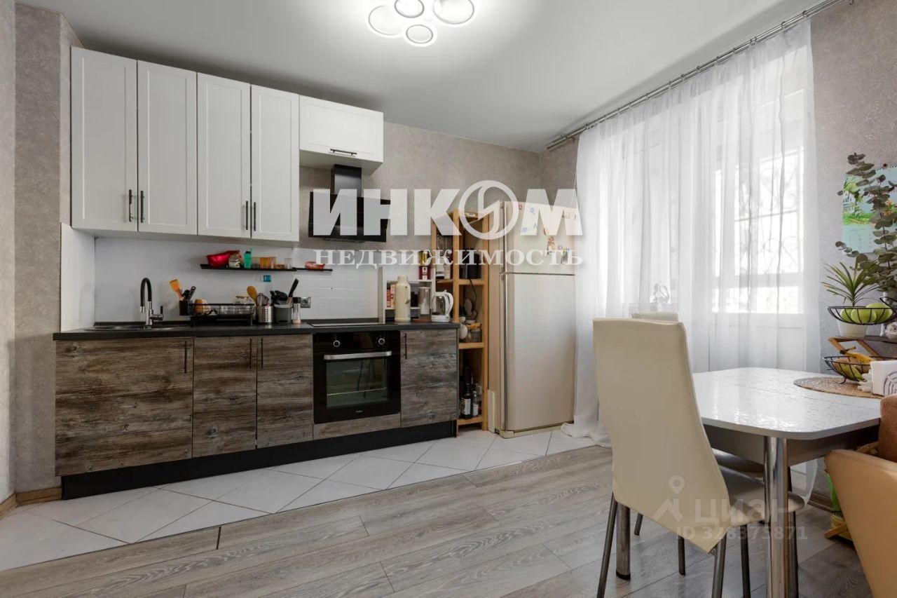 Продажа 2-комн квартиры на вторичном рынке Королев, улица Горького, 79к23