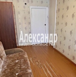 Продажа 3-комн квартиры на вторичном рынке Вещево, Зелёная улица,  д. 19
