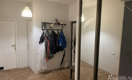 Продажа 2-комн квартиры на вторичном рынке Бухарестская ул,  д. 64