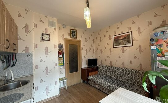 Продажа 1-комн квартиры на вторичном рынке Большевиков пр-кт