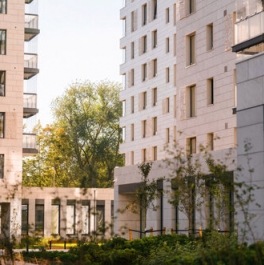 Продажа 2-комн квартиры на вторичном рынке набережная Чёрной речки,  д. 35 с1