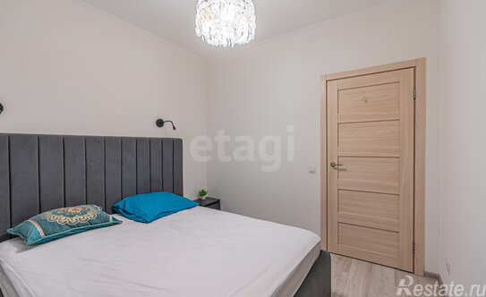 Продажа 1-комн квартиры на вторичном рынке Светлановский пр-кт,  д. 8