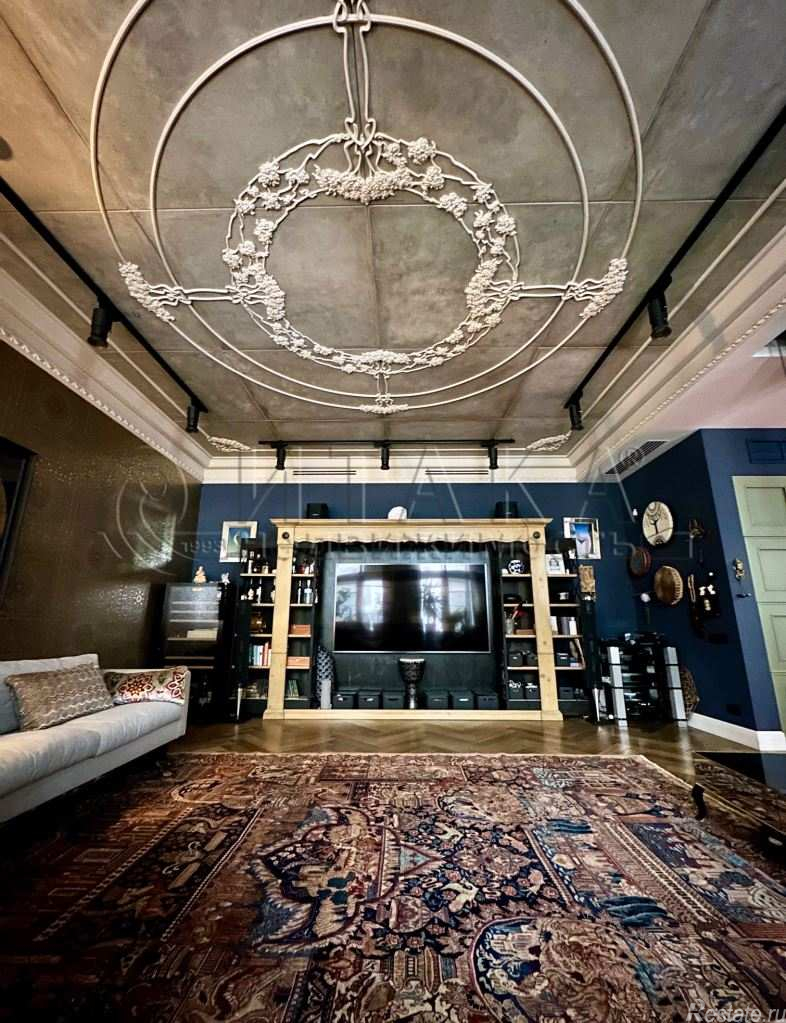 Продажа 4-комн квартиры на вторичном рынке Морской пр-кт., д. 33, лит. А