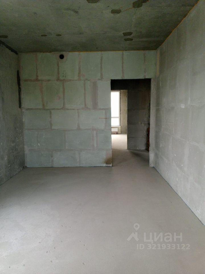 Продажа 2-комн квартиры на вторичном рынке Производственная улица, 17