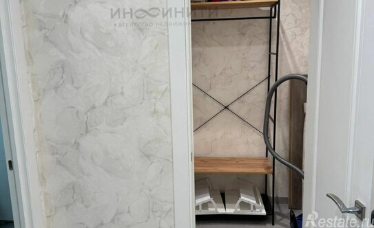 Продажа 1-комн квартиры на вторичном рынке Глухово, ул Рублевское предместье,  д. 11,  к. 2