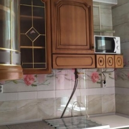 Аренда 2-комн квартиры на вторичном рынке Парковая 5-я ул,  д. 32