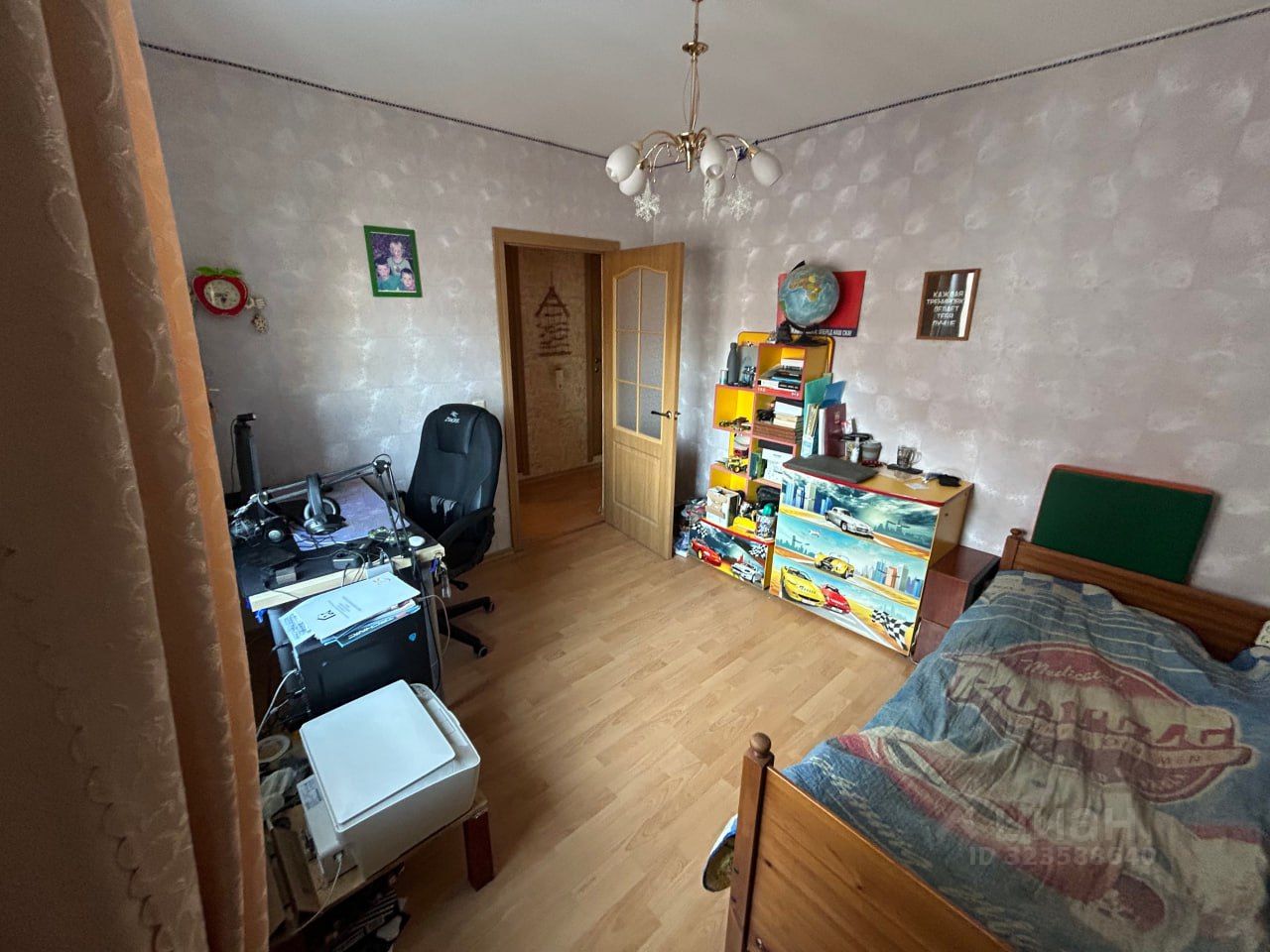 Продажа 2-комн квартиры на вторичном рынке Гатчина, улица Рощинская, 17Бк1