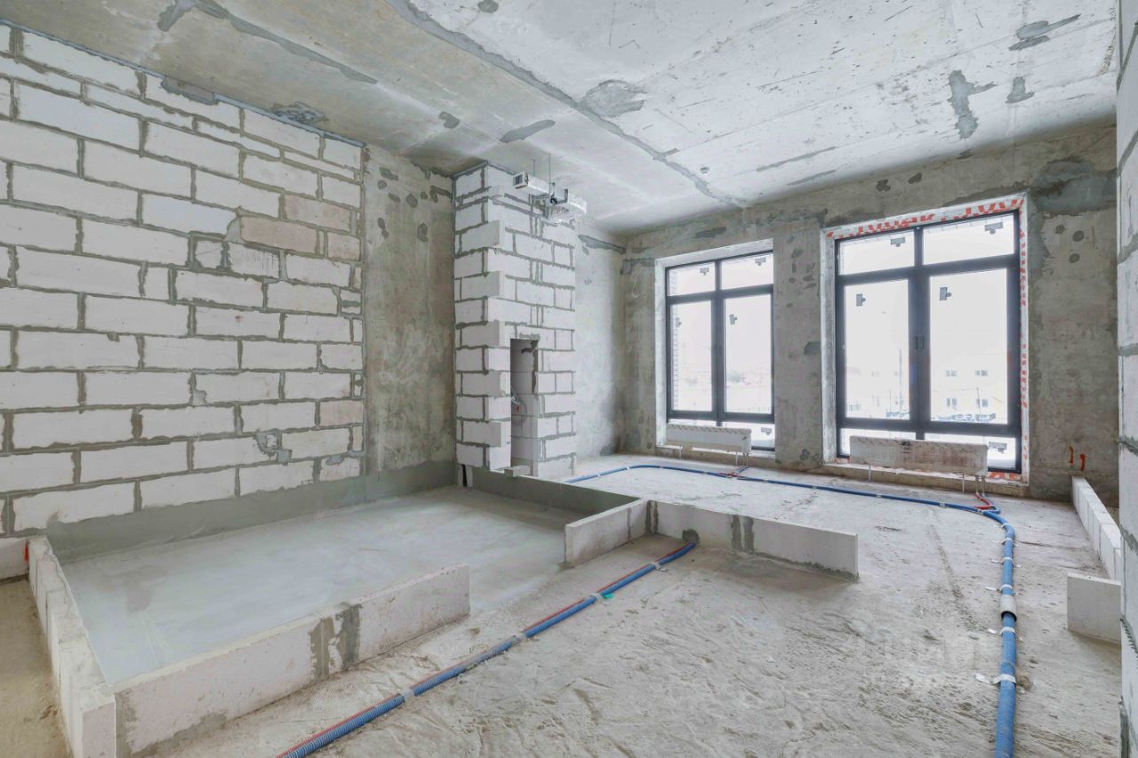 Продажа 4-комн квартиры на вторичном рынке улица Виктора Маслова, 2