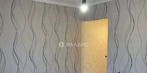 3-комн квартира ул Хабаровская,  д. 18,  к. 1