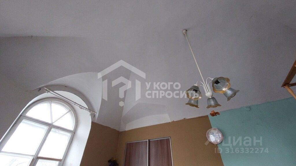 Продажа 3-комн квартиры на вторичном рынке Петергоф, Самсониевская улица, 7