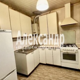 Продажа 3-комн квартиры на вторичном рынке Выборг, улица Куйбышева,  д. 17