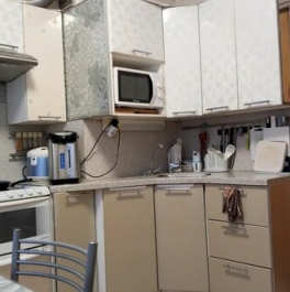 Продажа 3-комн квартиры на вторичном рынке проспект Наставников,  д. 26 к2