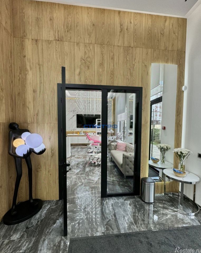 Продажа торгового помещения пр-кт Магеллана,  д. 3