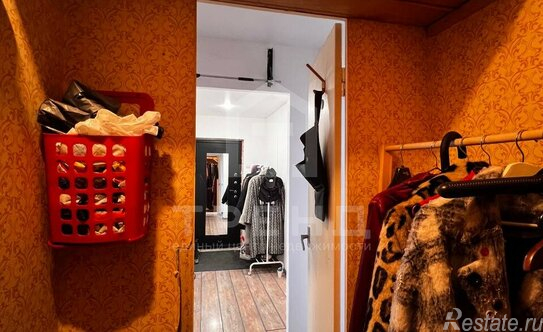 Продажа 2-комн квартиры на вторичном рынке Мурино, ул Оборонная,  д. 26