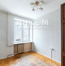 Продажа 2-комн квартиры на вторичном рынке улица Медиков,  д. 4