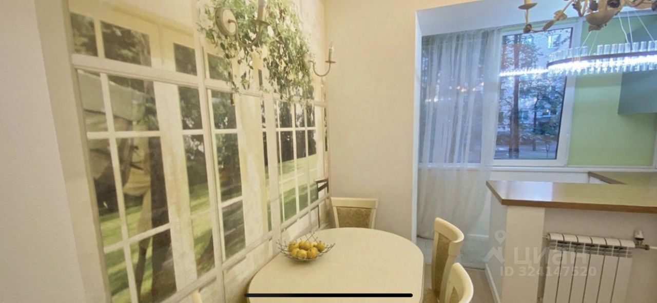 Продажа 2-комн квартиры на вторичном рынке Комсомольский проспект, 15С1