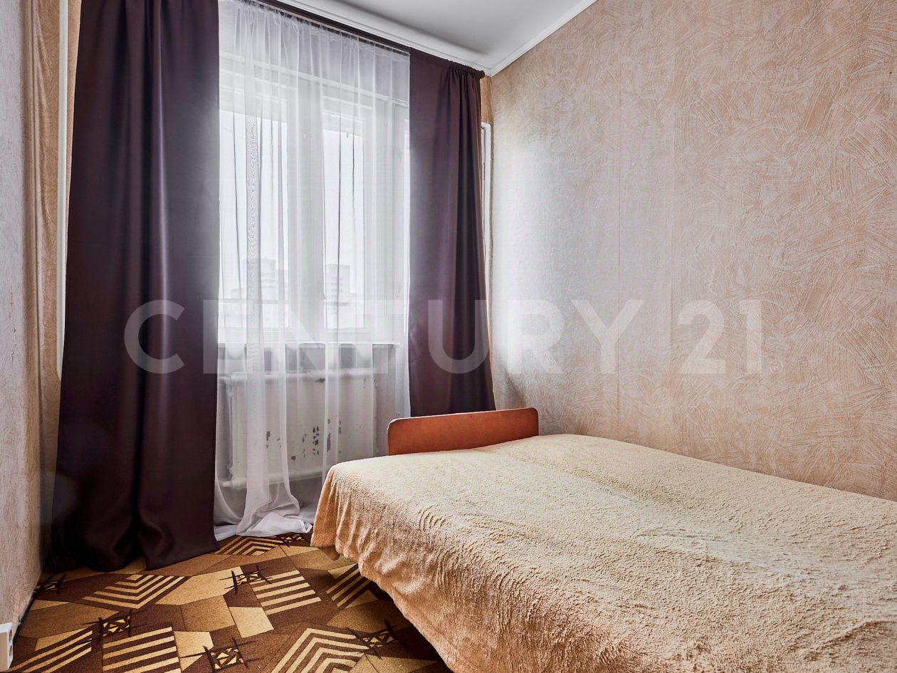 Продажа 2-комн квартиры на вторичном рынке Наличная улица, 40К4