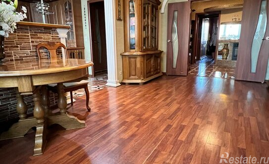 Продажа 4-комн квартиры на вторичном рынке Волжский бульвар,  д. 11