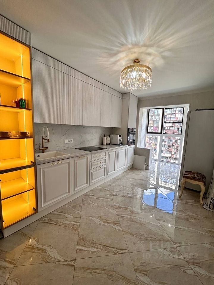 Продажа 3-комн квартиры на вторичном рынке Родниковая улица, 9Ак6