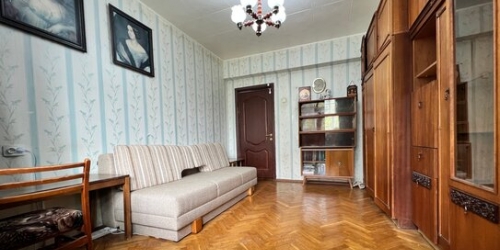 2-комн квартира улица Доватора,  д. 1/28