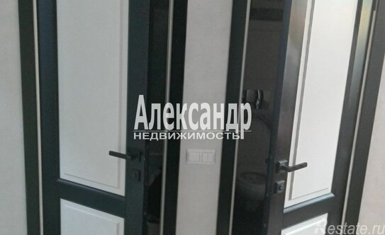 Продажа 3-комн квартиры на вторичном рынке улица Крупской,  д. 24 к2