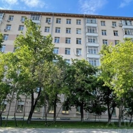 Продажа 1-комн квартиры на вторичном рынке улица Максимова,  д. 6