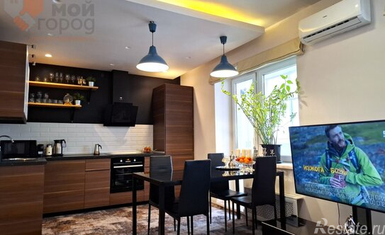 Продажа 1-комн квартиры на вторичном рынке Звенигород г, Ветеранов проезд,  д. 10 к1