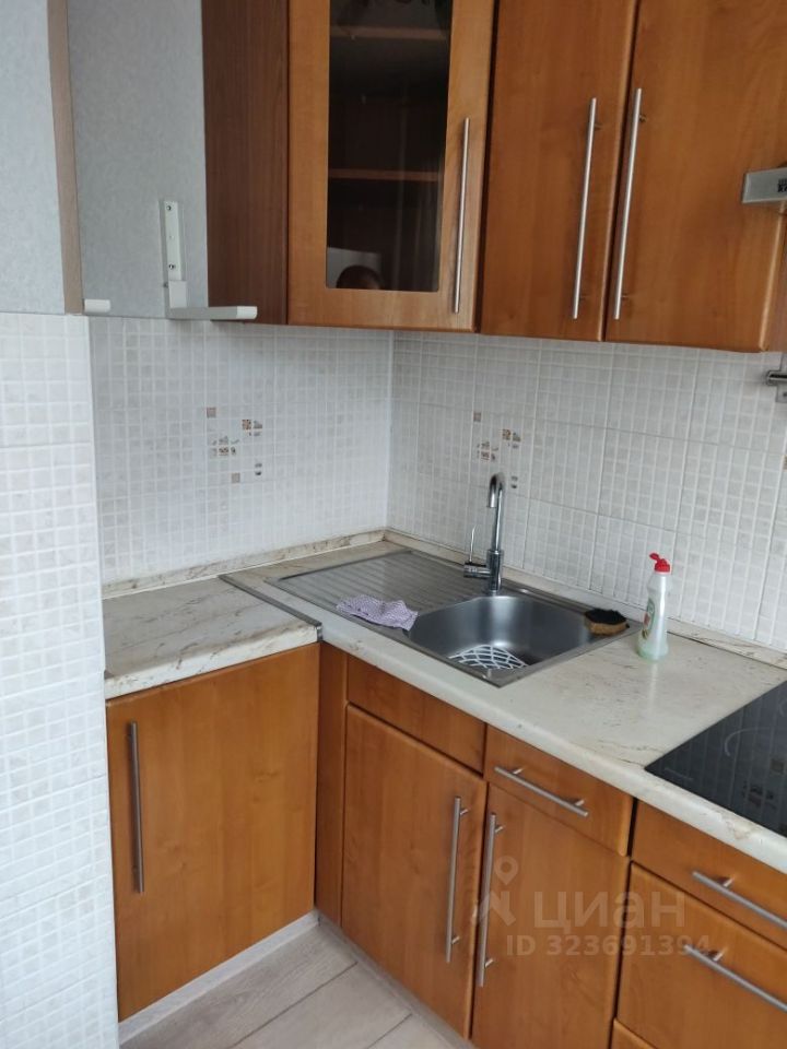 Аренда 1-комн квартиры на вторичном рынке Симферопольский проезд, 14К2