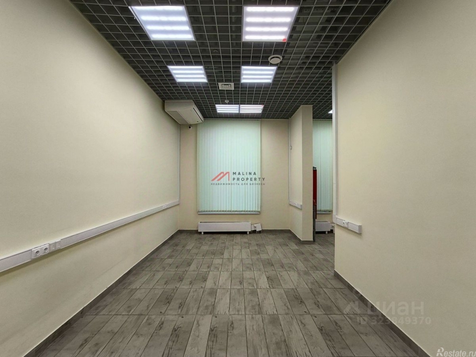 Продажа торгового помещения Варшавское ш,  д. 100 к1