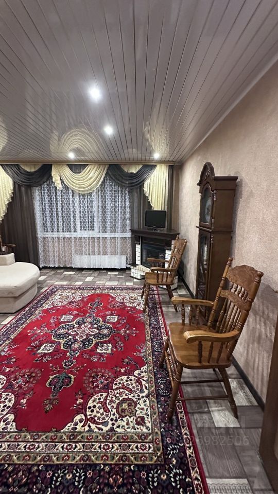 Продажа 3-комн квартиры на вторичном рынке Егорьевск, улица Горького, 11