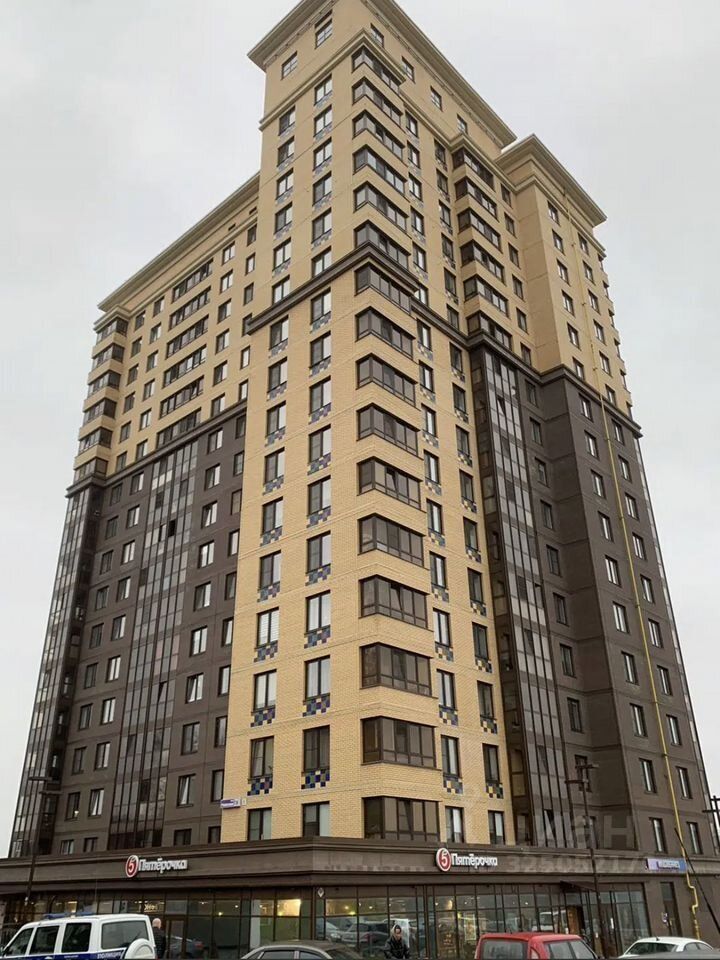 Продажа 1-комн квартиры на вторичном рынке Южный мкр, улица Рижская,  д. 1А