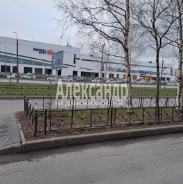 Продажа 1-комн квартиры на вторичном рынке Российский просп.,  д. 3,  к. 1