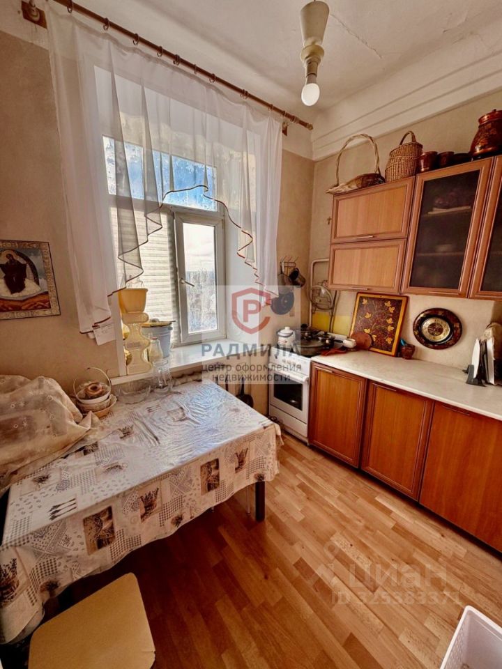 Продажа 2-комн квартиры на вторичном рынке Сергиев Посад, улица Толстого, 8
