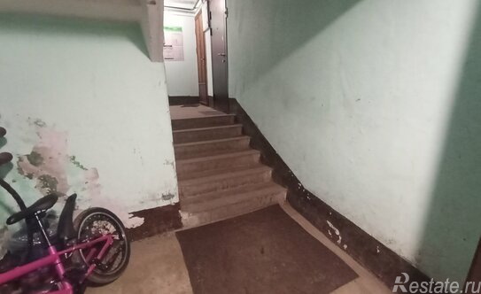 Продажа 1-комн квартиры на вторичном рынке Песочный п, Белоостровское ш,  д. 1