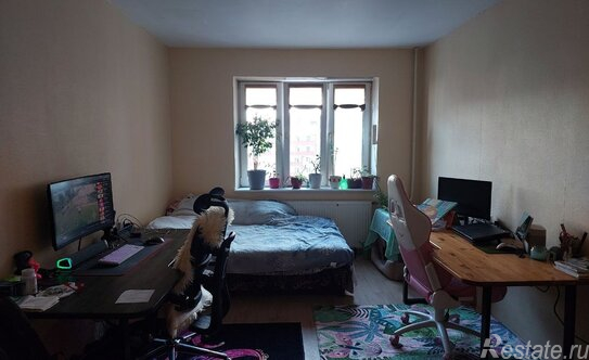 Продажа 1-комн квартиры на вторичном рынке Бухарестская ул,  д. 146,  к. 1