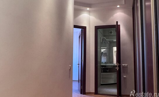 Продажа 4-комн квартиры на вторичном рынке Домодедово, улица 25 лет Октября