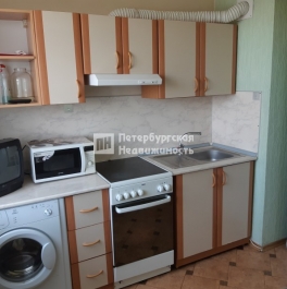 Продажа 1-комн квартиры на вторичном рынке ул Караваевская, д 28 к 1 литера А