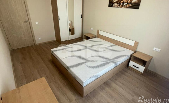 Продажа 3-комн квартиры на вторичном рынке Рождественская ул,  д. 8