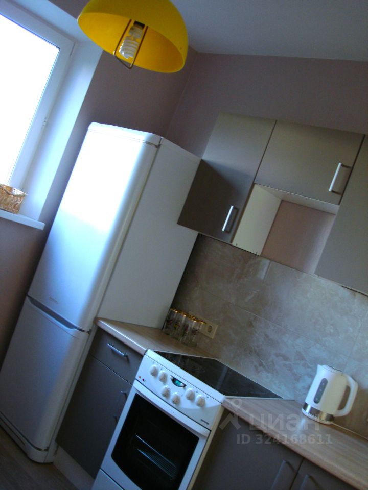 Аренда 2-комн квартиры на вторичном рынке улица Коненкова,  д. 19А